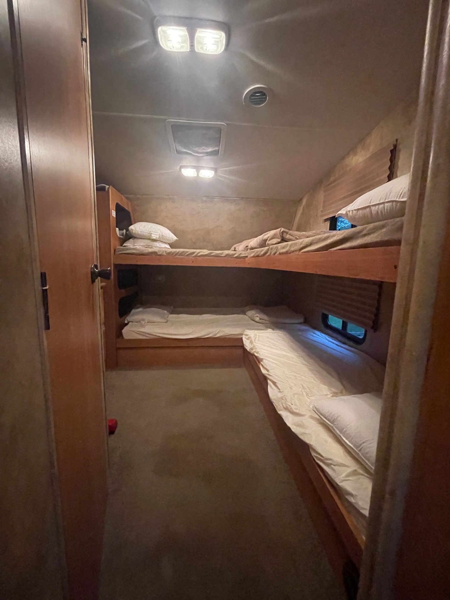 Rental Lot 319 Bunkhouse - The Groves of Michigan - Campground and ...